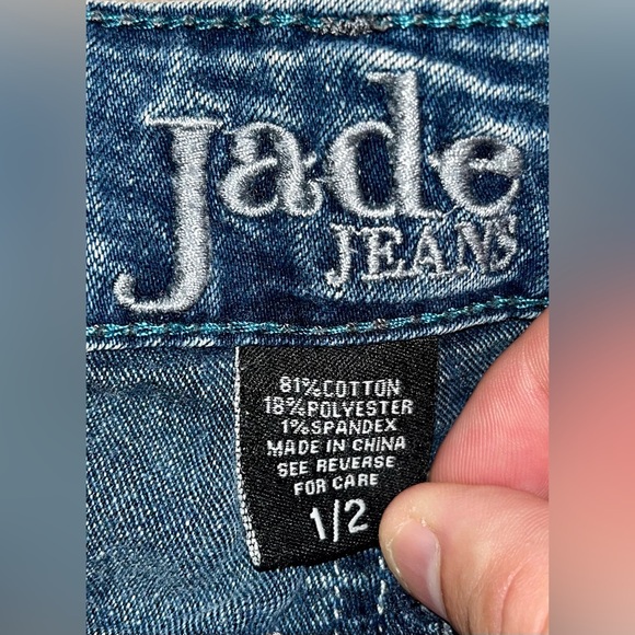 Jade Jeans Size 1/2 Skinny Jeans - Picture 2 of 4
